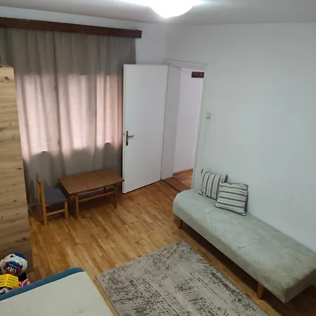 Planinska Kuca Vladanka - Planina - Banjska Strana - Preko Puta Staze 別荘