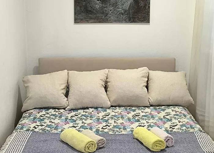 別荘 Planinska Kuca Vladanka - Planina - Banjska Strana - Preko Puta Staze ゴーツ