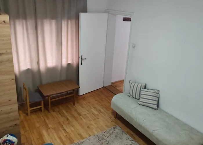 Planinska Kuca Vladanka - Planina - Banjska Strana - Preko Puta Staze 別荘